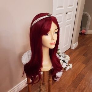 NEW Vibrant Burgundy Wine Wig